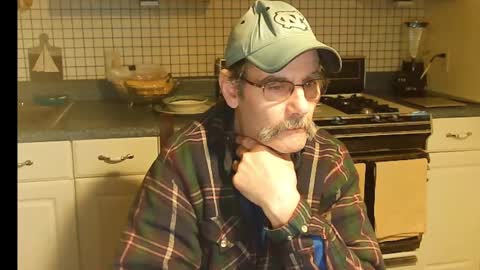 Ray online show from February 25, 8:14 am