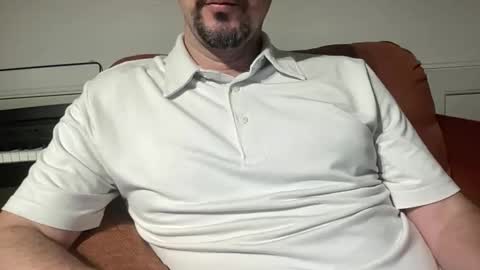 Snapshot of rayos789 chatting on May 11, 2:39 am rayos789 online show from May 11, 2:39 am