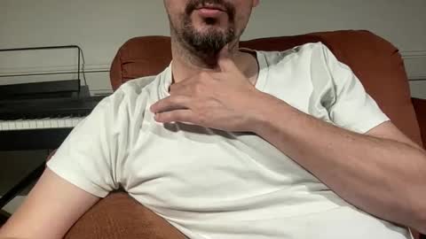 Snapshot of rayos789 chatting on May 23, 3:45 am rayos789 online show from May 23, 3:45 am