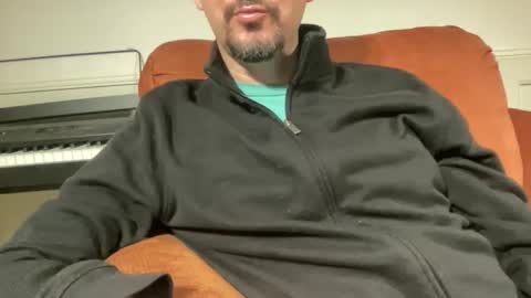 Snapshot of rayos789 chatting on June 3, 3:31 am rayos789 online show from June 3, 3:31 am