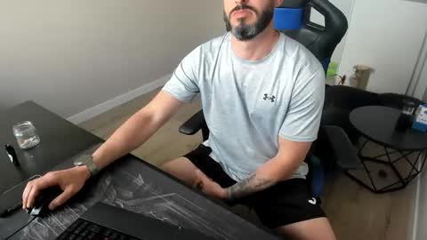 raysexparty online show from April 20, 5:16 pm