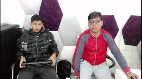 Snapshot of raystewart_ chatting on October 31, 2:01 am raystewart online show from October 31, 2:01 am