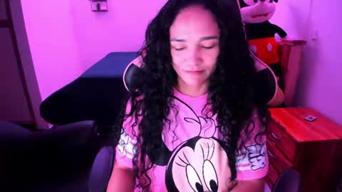 Snapshot of rayza_mature_ chatting on July 4, 6:25 pm Danna online show from July 4, 6:25 pm