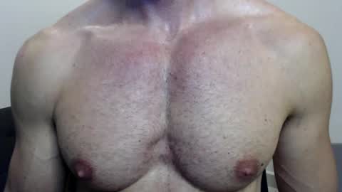 razorramon13 online show from February 26, 7:09 am