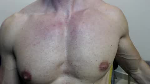 razorramon13 online show from March 10, 10:37 am