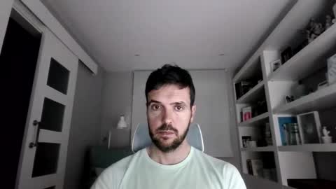 Snapshot of rbaggio24 chatting on May 31, 1:14 am rbaggio24 online show from May 31, 1:14 am