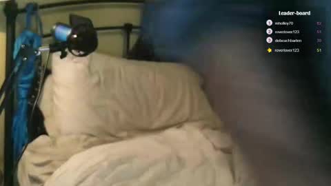 Snapshot of rc_cassanova chatting on December 19, 3:40 am rc_cassanova online show from December 19, 3:40 am