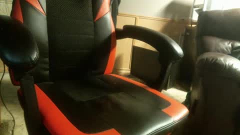 Snapshot of rdyforitall chatting on December 20, 6:40 am Mr Nice online show from December 20, 6:40 am