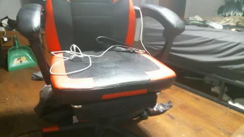 Snapshot of rdyforitall chatting on February 9, 12:39 am Mr Nice online show from February 9, 12:39 am