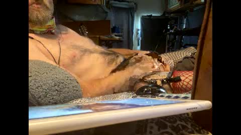 Snapshot of reachouttouchfate chatting on December 7, 8:05 pm reachouttouchfate online show from December 7, 8:05 pm