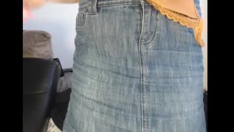 Fannie online show from October 12, 4:06 pm