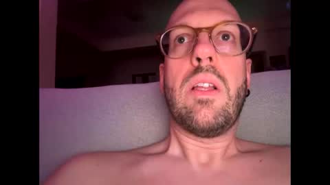 Snapshot of realhorsedick chatting on June 8, 1:20 am HugeSecret online show from June 8, 1:20 am