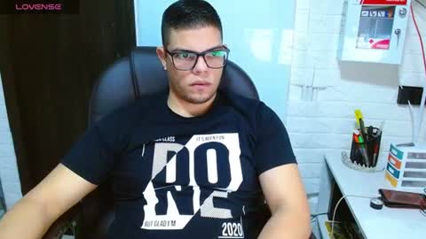 Snapshot of realjoel chatting on June 16, 11:57 am Joel online show from June 16, 11:57 am