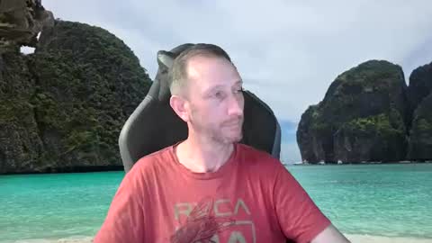 Snapshot of reallybigdick6969 chatting on June 13, 10:24 am reallybigdick6969 online show from June 13, 10:24 am