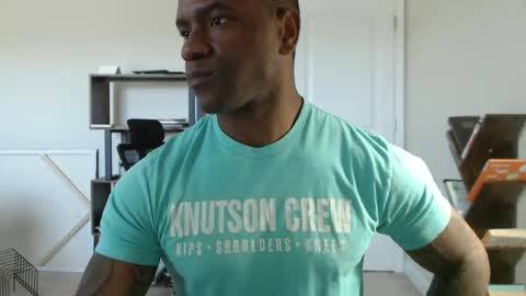 Rey online show from October 3, 4:26 pm