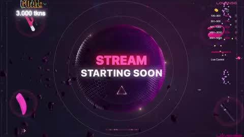 Snapshot of realsupermichael chatting on December 7, 8:11 am AliceEve online show from December 7, 8:11 am