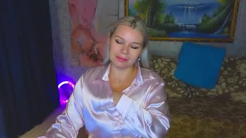 Im a little sick. Ill be back soon. online show from September 18, 6:15 am