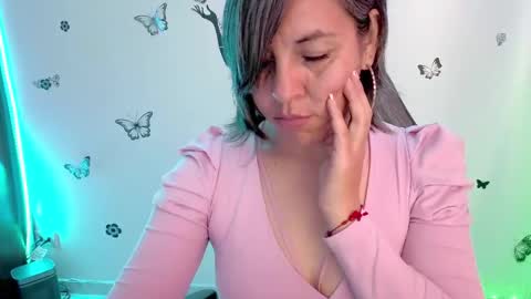 Rebbeca online show from April 8, 1:11 pm