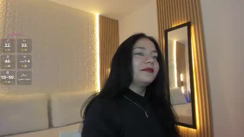 Snapshot of rebeca__grey chatting on June 20, 3:37 pm Rebeca online show from June 20, 3:37 pm