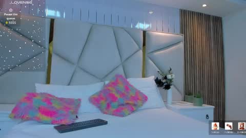 Snapshot of rebeca_brown_ chatting on May 9, 11:26 am Rebeca online show from May 9, 11:26 am