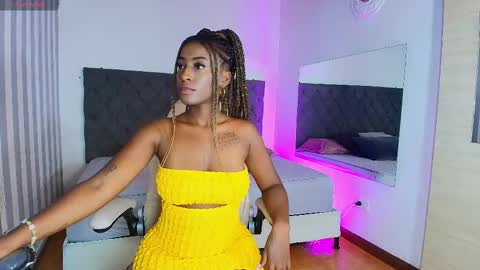 Snapshot of rebeca_cortez1 chatting on February 28, 3:48 am I invite you to my birthday on November 3th online show from February 28, 3:48 am