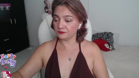 Snapshot of rebeca_milf chatting on January 15, 11:30 pm REBECA online show from January 15, 11:30 pm