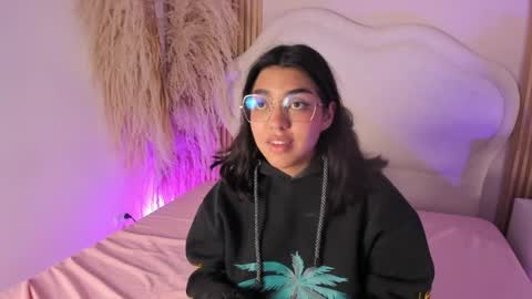 rebeca_taylor_ online show from March 27, 8:26 am