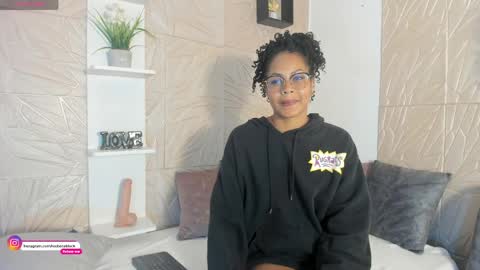 Snapshot of rebecablack_ chatting on May 30, 1:41 pm Rebeca Black online show from May 30, 1:41 pm