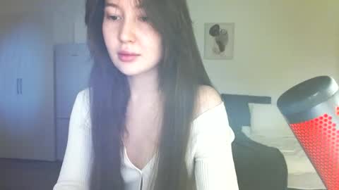 Lets talk here 33.  online show from February 24, 7:52 pm