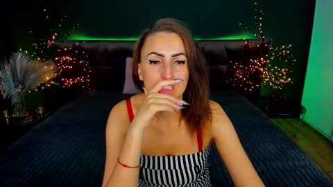 rebecca_diamonds online show from September 25, 7:12 am