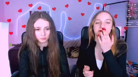 rebecca_smile_ online show from February 19, 9:00 pm