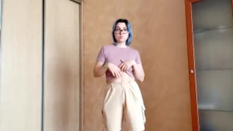 Zoe online show from January 14, 6:08 am