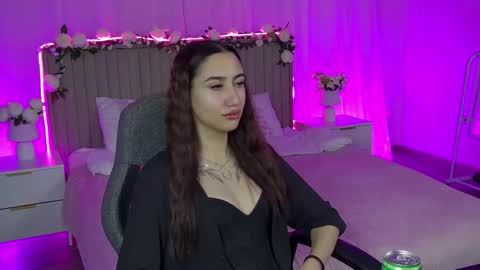 rebeckathornton online show from December 18, 9:59 am