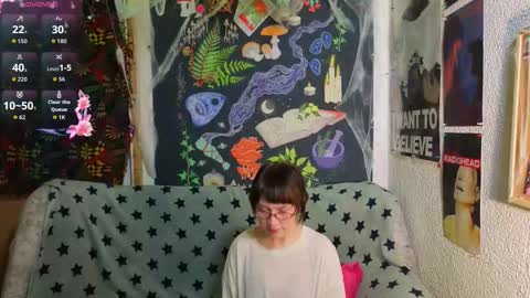 Lara online show from November 14, 8:18 pm