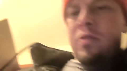 recka810 online show from March 10, 12:26 pm