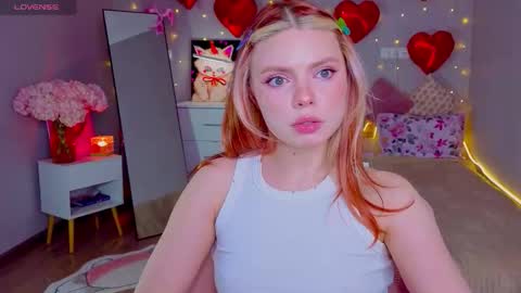 red__candy online show from February 20, 5:13 pm