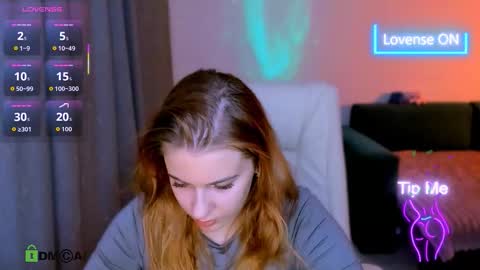 red__dizzy online show from December 5, 8:27 pm