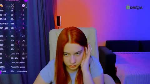 red__dizzy online show from February 18, 11:11 pm