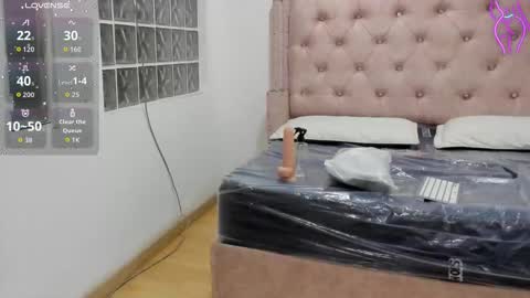 Snapshot of red__lustt chatting on March 1, 3:30 am Amber online show from March 1, 3:30 am