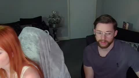 Snapshot of red_firesquirt chatting on January 18, 9:13 pm Red - online show from January 18, 9:13 pm