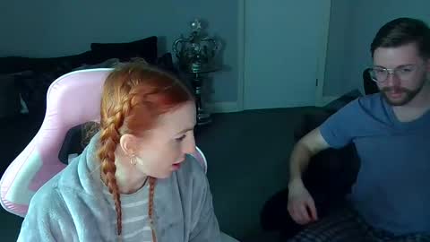 Snapshot of red_firesquirt chatting on February 20, 9:20 pm Red - online show from February 20, 9:20 pm