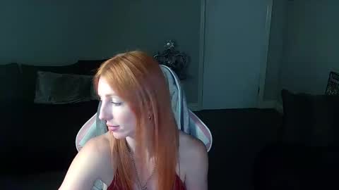Snapshot of red_firesquirt chatting on September 15, 8:53 pm Red - online show from September 15, 8:53 pm