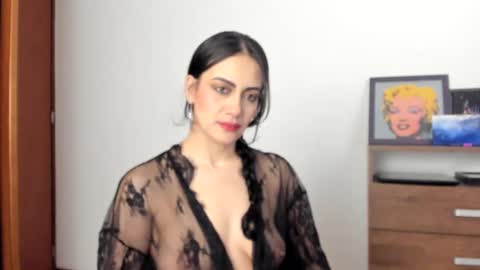 red_flower203 online show from September 11, 4:40 pm