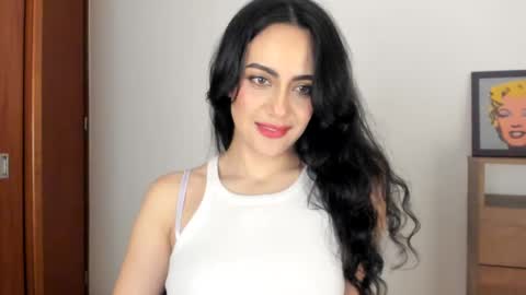 red_flower203 online show from September 30, 10:48 pm