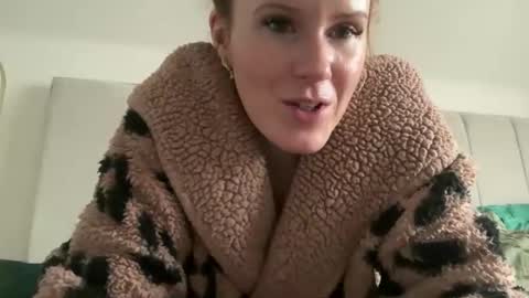 Rosie online show from December 4, 10:13 am