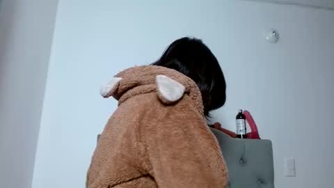 IG   OF red moonn online show from February 9, 11:04 am