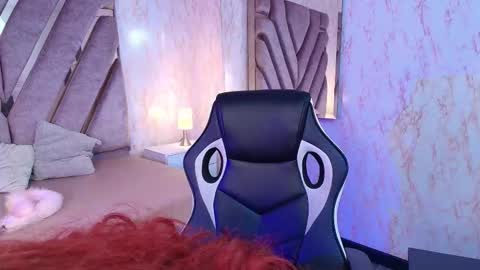 red_pandaa online show from February 13, 3:35 am