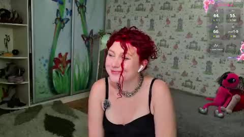 Snapshot of red_rose12 chatting on June 27, 9:36 am Jane online show from June 27, 9:36 am