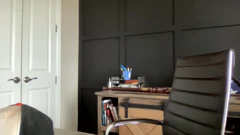 Snapshot of redbull1414 chatting on December 23, 6:27 pm RedBull online show from December 23, 6:27 pm