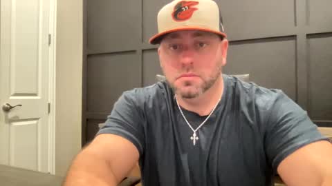 Snapshot of redbull1414 chatting on January 3, 1:48 am RedBull online show from January 3, 1:48 am